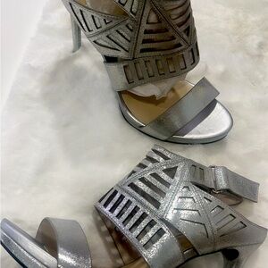 Brand new pair of Kenneth Cole platinum cut out sandals S 8.5. Super comfy